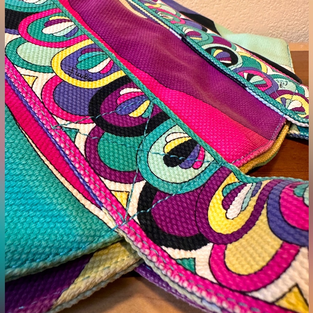 EMILIO PUCCI gorgeous, vibrant handbag! EUC - Picture 8 of 9